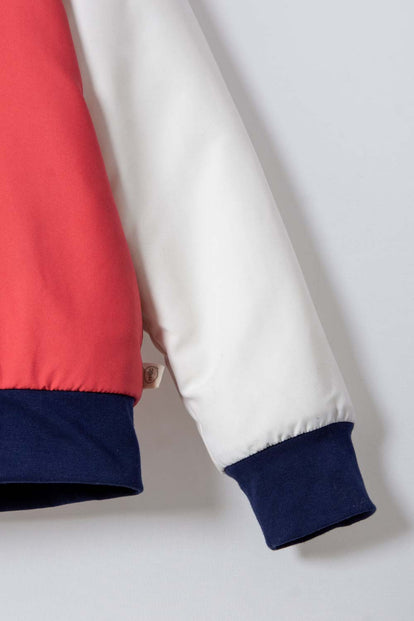 CHAQUETA HELLO KITTY CON CIERRE MULTICOLOR PARA NIÑA