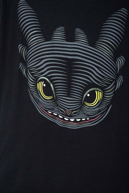 CAMISETA CÓMO ENTRENAR A TU DRAGÓN NEGRA MANGA CORTA PARA NIÑO