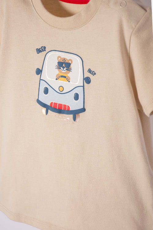 CONJUNTO LITTLEMIC CAQUI Y ROJO ESTAMPADO EN FRENTE PARA BEBÉ NIÑO