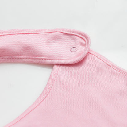 BABEROS X2 DE MINNIE MOUSE CON BROCHE AJUSTABLE ROSADO Y BLANCO PARA BEBÉ NIÑA