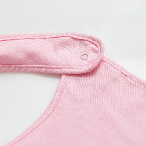 BABEROS X2 DE MINNIE MOUSE CON BROCHE AJUSTABLE ROSADO Y BLANCO PARA BEBÉ NIÑA