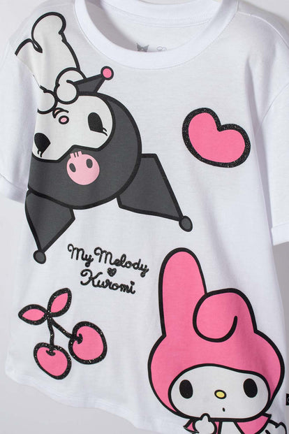 CAMISETA DE MY MELODY & KUROMI BLANCA ESTAMPADA EN FRENTE PARA NIÑA