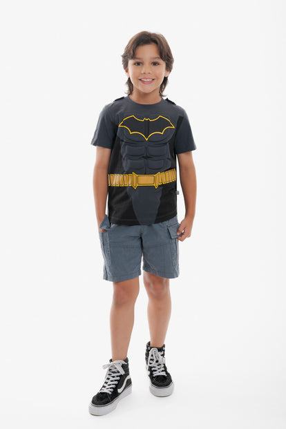 CAMISETA DE BATMAN CON CAPA GRIS Y NEGRO PARA NIÑO