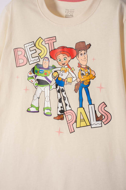 CONJUNTO DE TOY STORY CON SHORT ALMENDRA PARA NIÑA