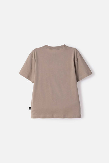 CAMISETA DE STUMBLE GUYS MANGA CORTA TAUPE PARA NIÑO