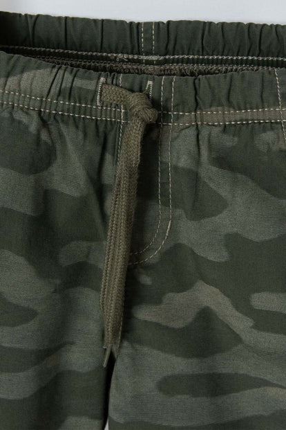 BERMUDA LITTLEMIC CAMUFLADA VERDE PARA NIÑO 2T A 5T