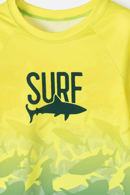 CONJUNTO DE BAÑO MIC CON MANGA LARGA VERDE Y AMARILLO PARA NIÑO