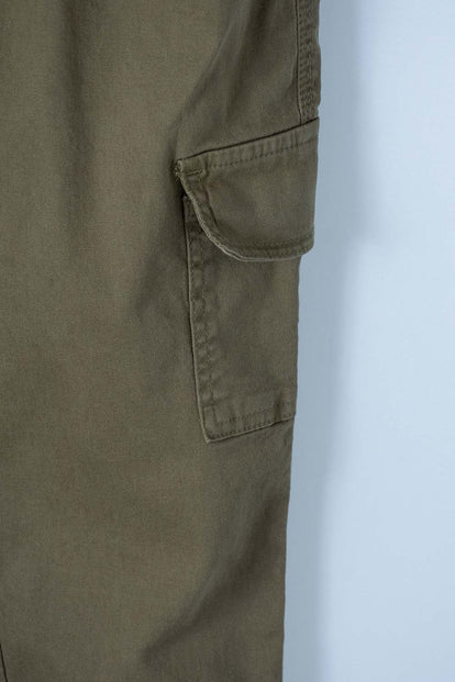 PANTALÓN DE MIC CON CORDÓN VERDE PARA NIÑO