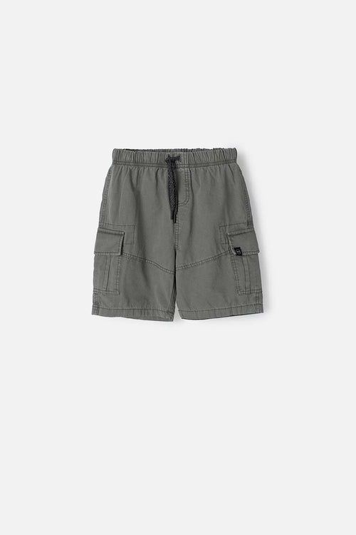 BERMUDA DE MIC CON CORDÓN VERDE PARA NIÑO