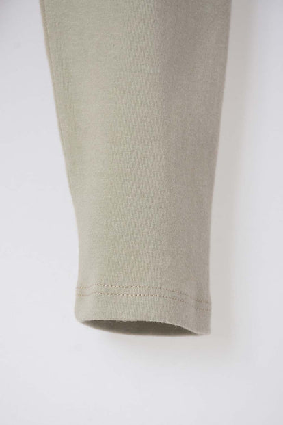 CONJUNTO DE LITTLEMIC CON PANTALÓN LARGO VERDE PARA BEBÉ NIÑA