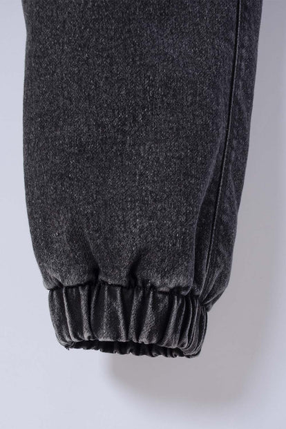 JOGGER DE MIC CON BOLSILLOS NEGRO PARA NIÑO