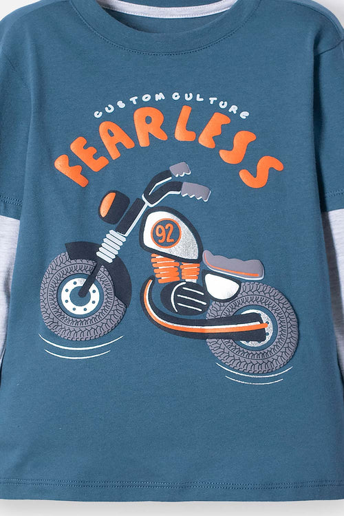 CAMISETA LITTLEMIC AZUL Y GRIS ESTAMPADA EN FRENTE PARA NIÑO 2T A 5T