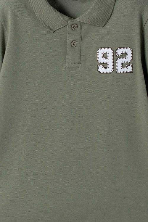 CAMISETA TIPO POLO DE MIC VERDE PARA NIÑO