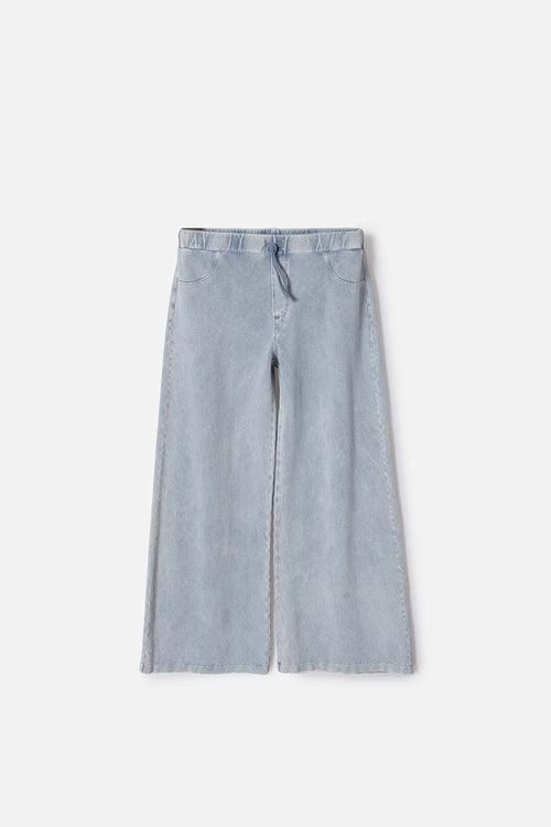 JOGGER DE MIC BOTA AMPLIA AZUL PARA NIÑA