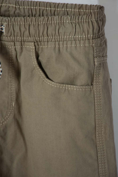 JOGGER DE LITTLEMIC CON CORDÓN VERDE PARA NIÑO 2T A 6T