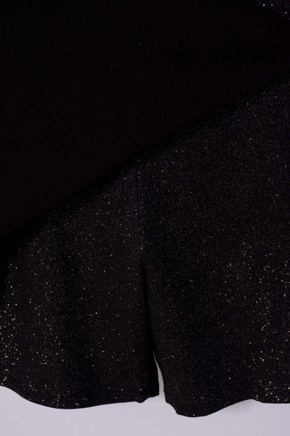 FALDA SHORT DE MIC CON RESORTE NEGRO PARA NIÑA