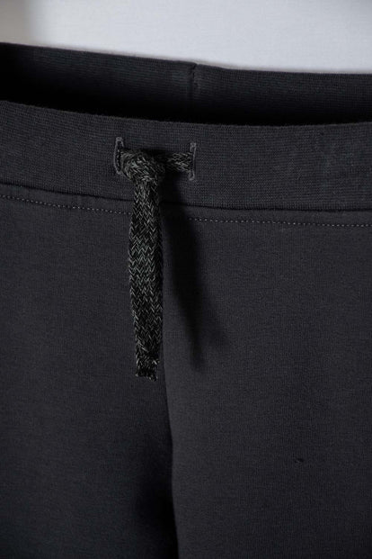 CONJUNTO DE LOS LOONEY TUNES CAQUI Y GRIS CON JOGGER PARA NIÑO 2T A 5T