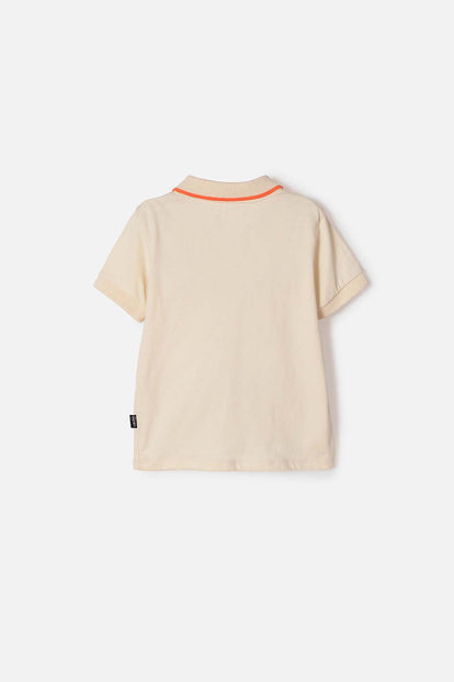 CAMISETA TIPO POLO JURASSIC WORLD MANGA CORTA ALMENDRA PARA NIÑO 2T A 6T