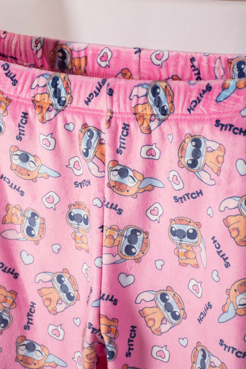 PIJAMA STITCH Y CAPYBARA MULTICOLOR PARA NIÑA 2T A 6T